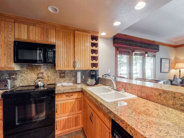 Beaver Creek Bachelor Gulch Condo 952768