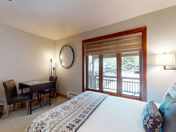 Vail Lionshead Condo 952773