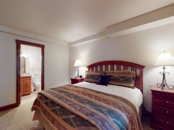Vail Lionshead Condo 952781