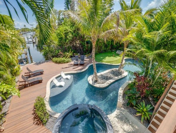 Anna Maria Island 9 Bedroom Oasis Rental Luxury Amenities