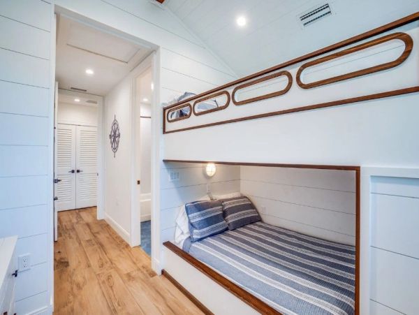 Anna Maria Island 9 Bedroom Oasis Rental Luxury Amenities