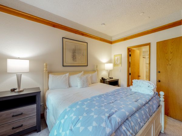 Beaver Creek Bachelor Gulch Condo 952804