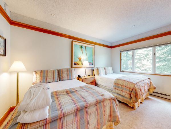 Beaver Creek Bachelor Gulch Condo 952804
