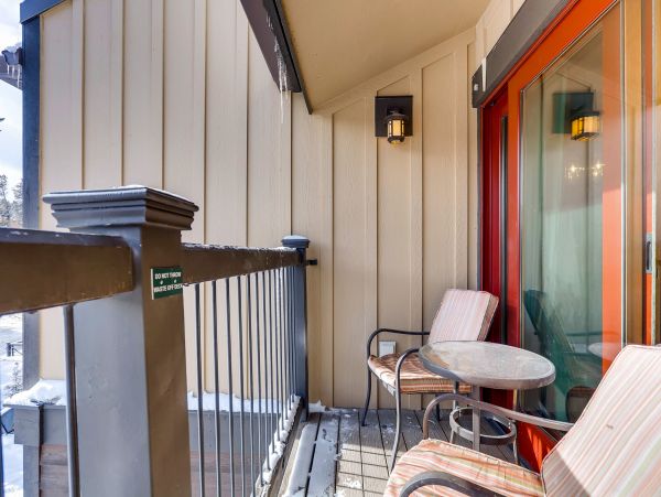 Ski In Ski Out Sleeps 10 in Breckenridge