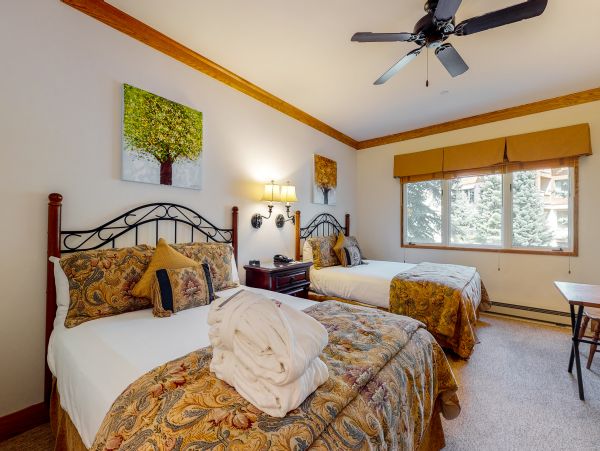 Beaver Creek Bachelor Gulch Condo 952812