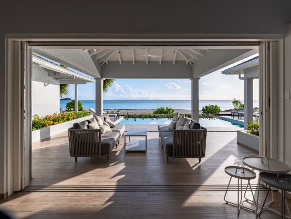 Four Bedroom Antigua Vacation Villa on the Beach Sleeps 8