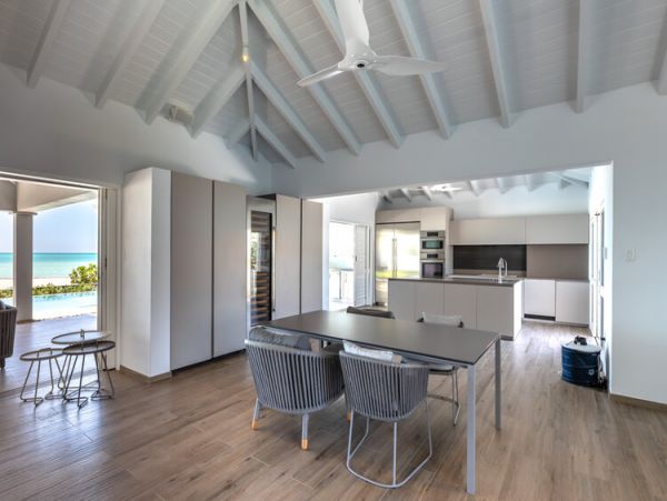 Four Bedroom Antigua Vacation Villa on the Beach Sleeps 8