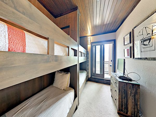 Snowmass Condo 952816