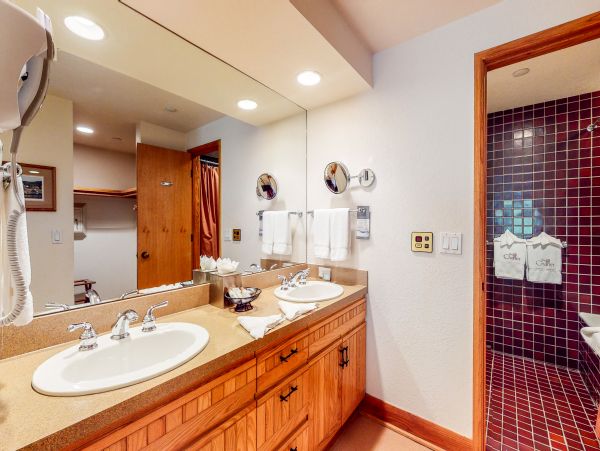 Beaver Creek Bachelor Gulch Condo 952817