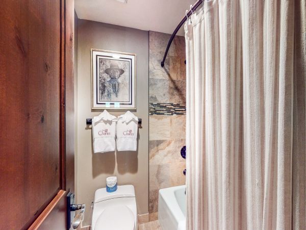 Beaver Creek Bachelor Gulch Condo 952821