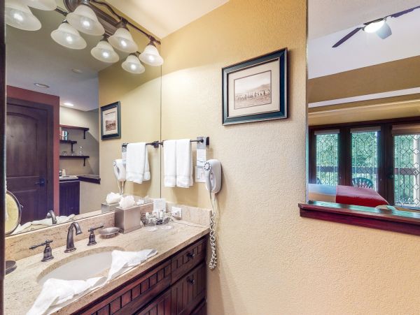 Beaver Creek Bachelor Gulch Condo 952821