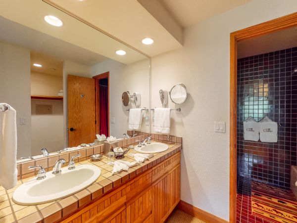 Beaver Creek Bachelor Gulch Condo 952824