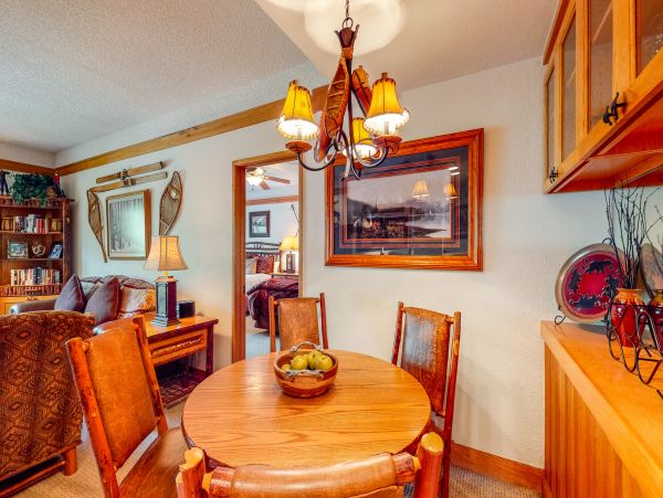 Beaver Creek Bachelor Gulch Condo 952824