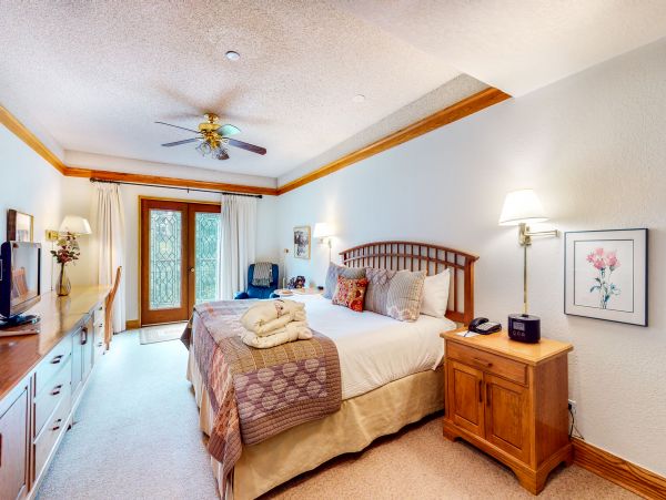 Beaver Creek Bachelor Gulch Condo 952827