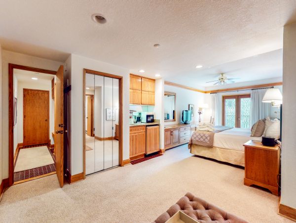 Beaver Creek Bachelor Gulch Condo 952827