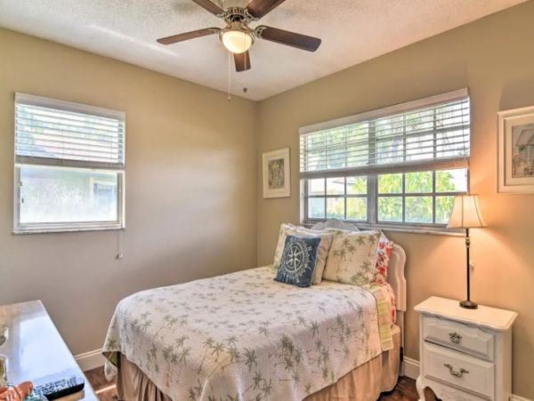 Two Bedroom Bradenton Vacation Home Sleeps 6 Guests