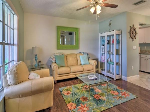 Two Bedroom Bradenton Vacation Home Sleeps 6 Guests