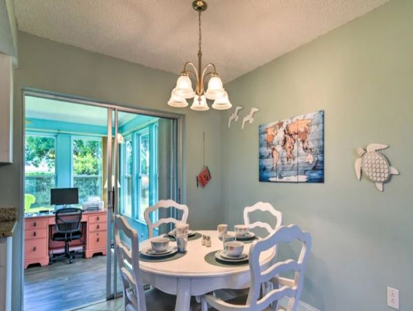 Two Bedroom Bradenton Vacation Home Sleeps 6 Guests