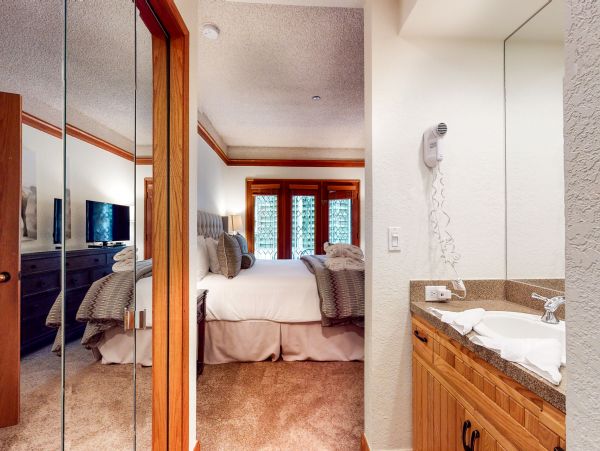 Beaver Creek Bachelor Gulch Condo 952841