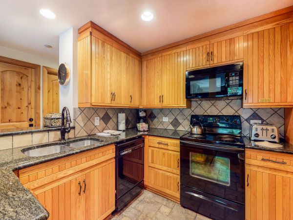 Beaver Creek Bachelor Gulch Condo 952848