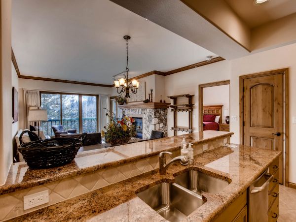 Ski-in Ski-out Three Bedroom Vacation Condo in Beaver Creek
