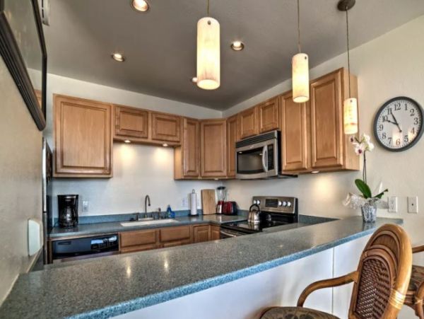 Kihei Two Bedroom Vacation Condo Short Walk to Beach