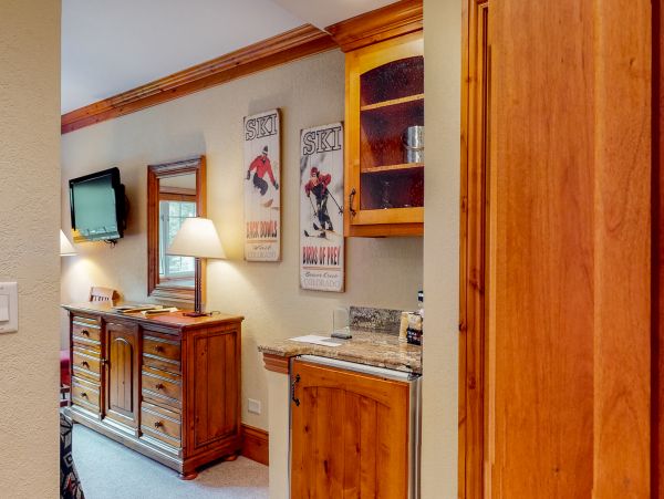 Beaver Creek Bachelor Gulch Condo 953007