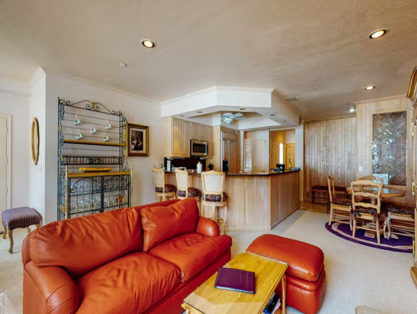 Charming 3 Bedroom Vacation Rental in Snowmass