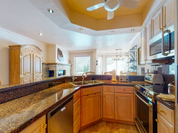 Charming 3 Bedroom Vacation Rental in Snowmass