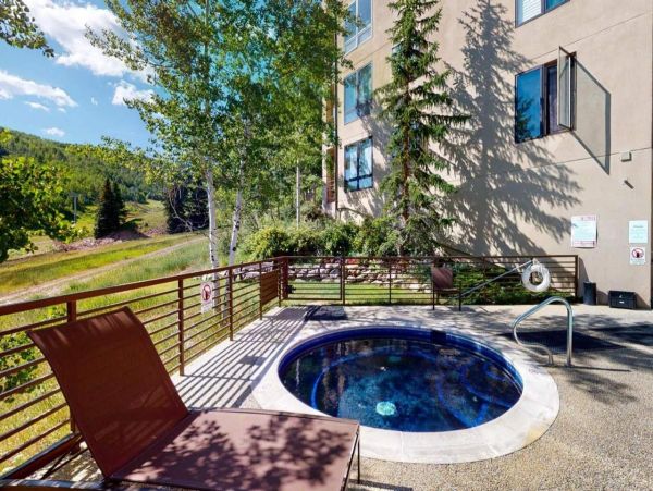 Charming 3 Bedroom Vacation Rental in Snowmass