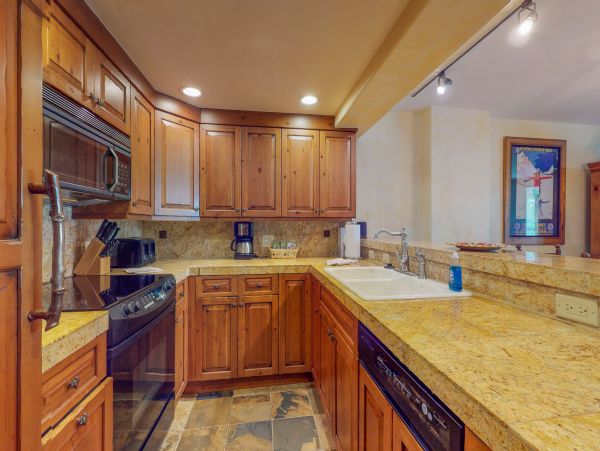 Beaver Creek Bachelor Gulch Condo 953127