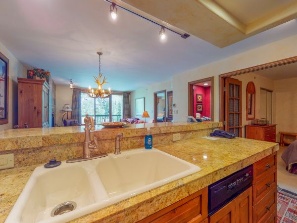 Beaver Creek Bachelor Gulch Condo 953127