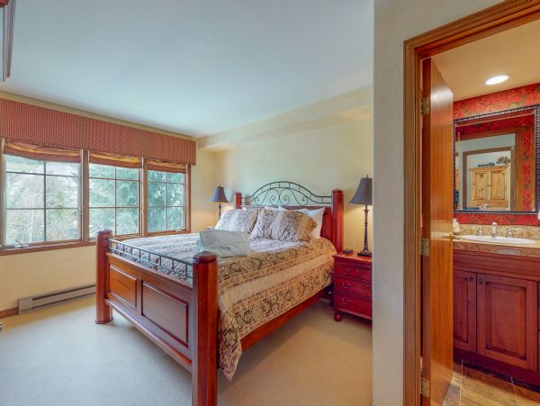 Beaver Creek Bachelor Gulch Condo 953127