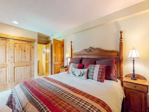 Vail Lionshead Condo 953135