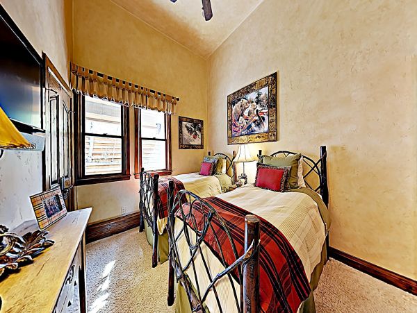 Snowmass Condo 953155