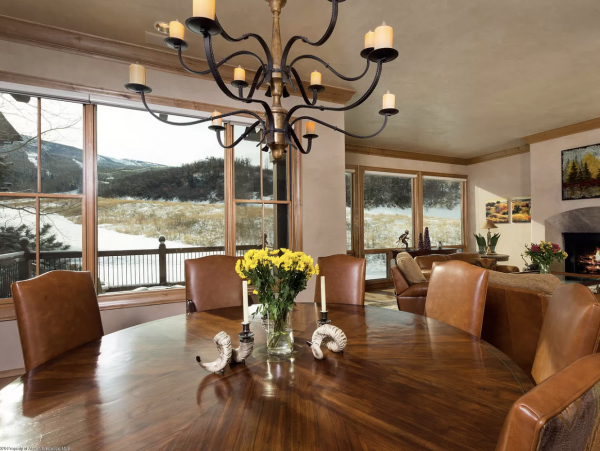 Ski in Ski Out Snowmass Town Home