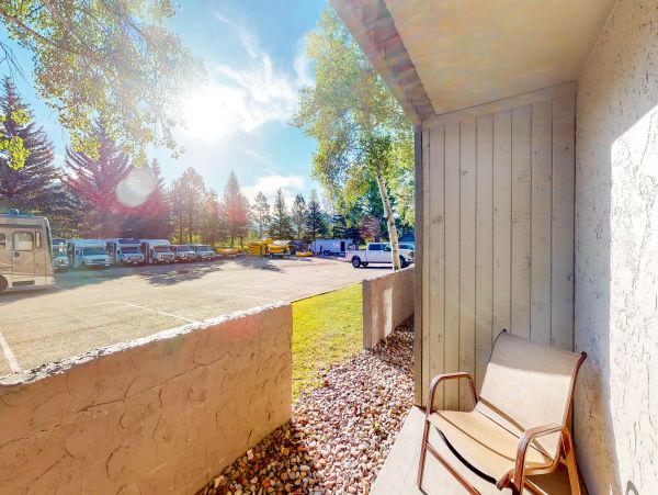 Aspen Home 953172