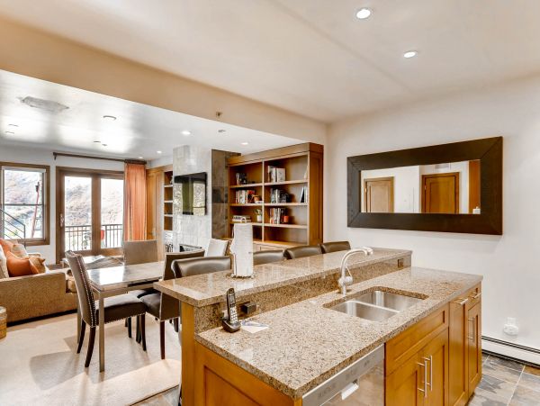 Snowmass Condo 953175