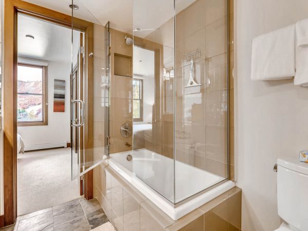 Snowmass Condo 953175