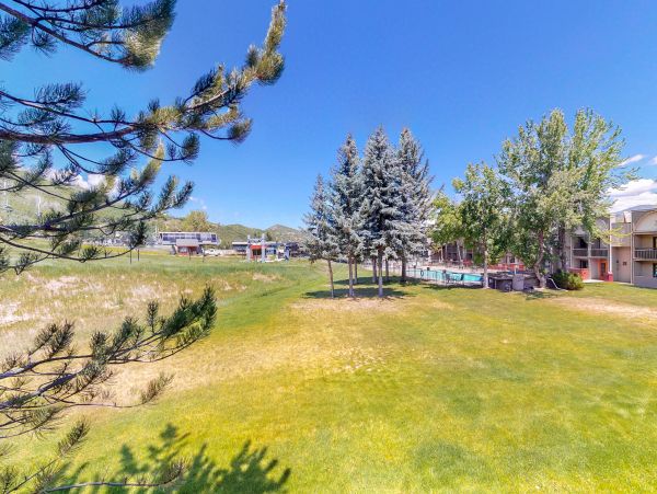 Aspen Home 953177
