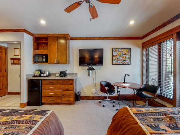 Vail Lionshead Condo 953184
