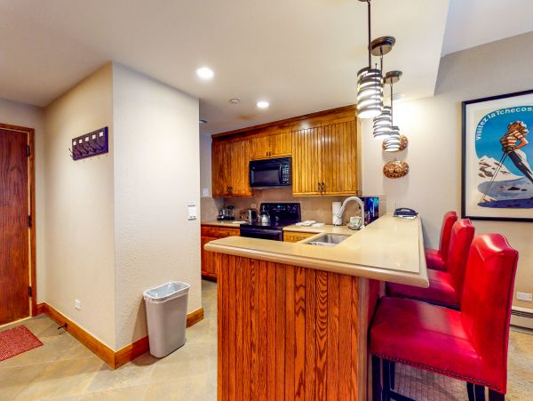 Beaver Creek Bachelor Gulch Condo 953185