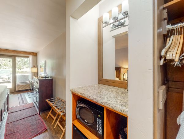Aspen Home 953192