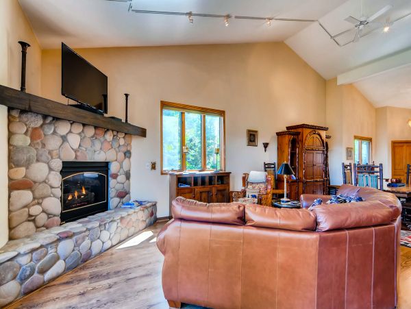Breckenridge Home 953197