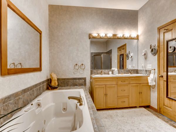 Breckenridge Home 953197