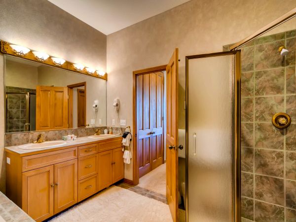 Breckenridge Home 953197