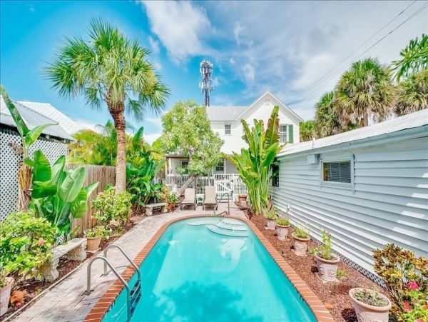 Two bedroom Boca Grande Vacation Villa Sleeps 4 Guests