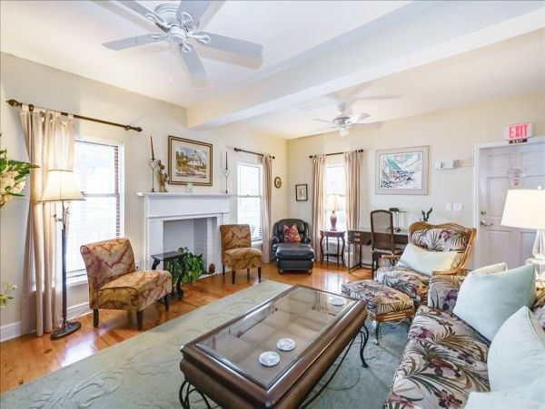 Two bedroom Boca Grande Vacation Villa Sleeps 4 Guests