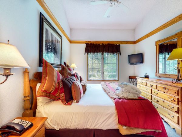 Beaver Creek Bachelor Gulch Condo 953215
