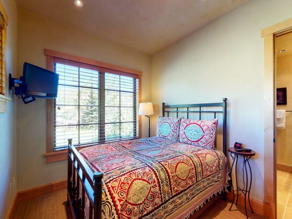 Snowmass Condo 953223